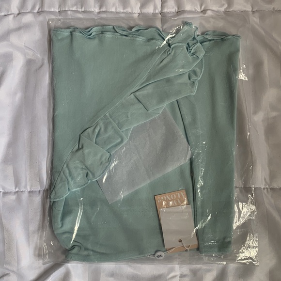 Mesh Mini Skirt in Baby Blue - Picture 7 of 7